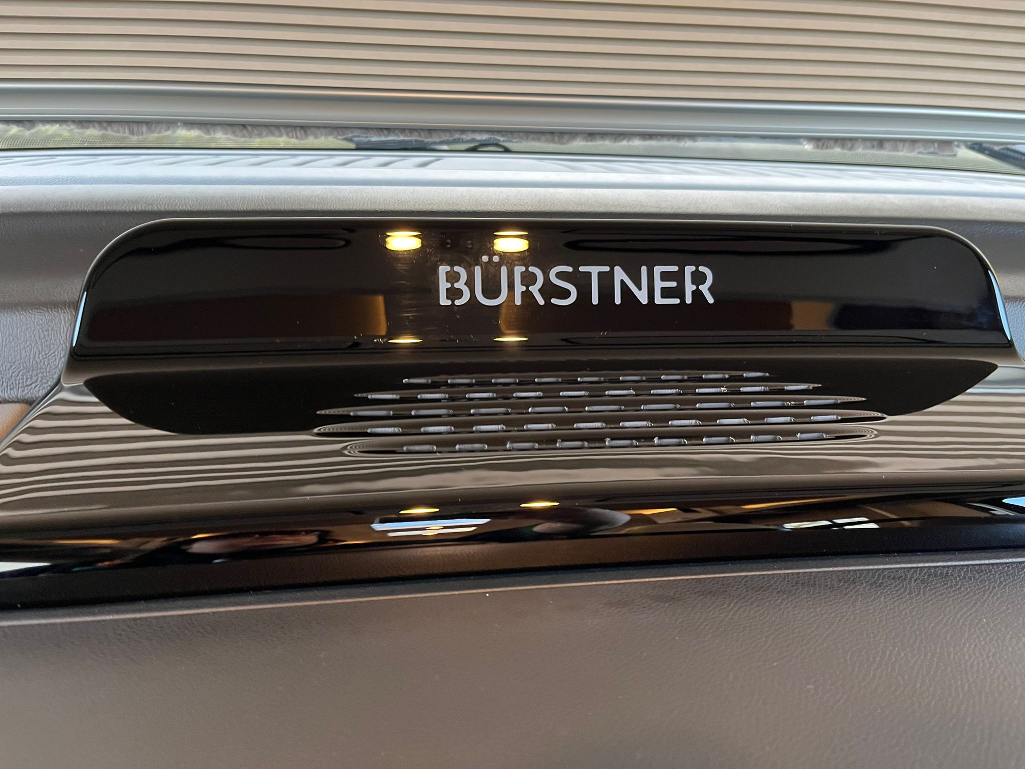 NEW BURSTNER ELEGANCE i910 - AUTOMATIC